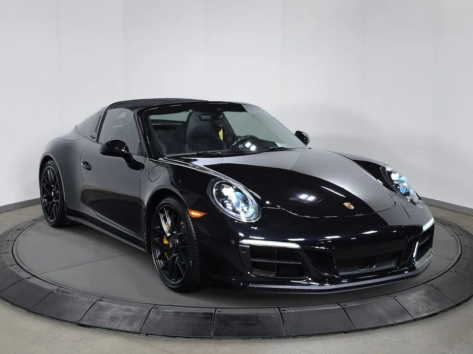 2019 Porsche 991 Targa 4 GTS - Image 9 of 31