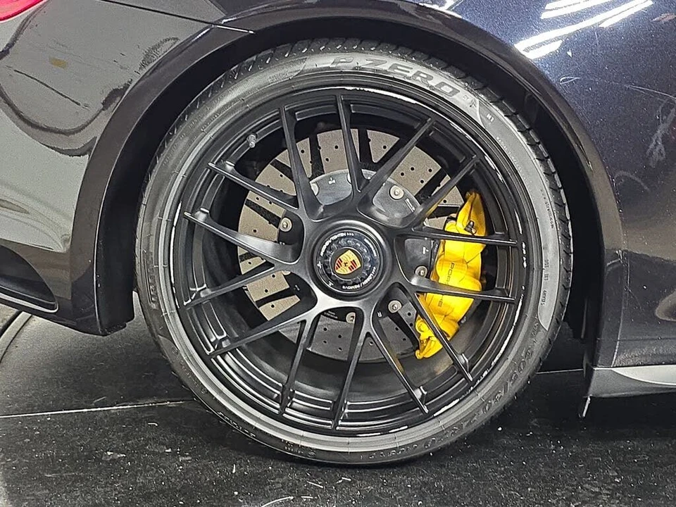 2019 Porsche 991 Targa 4 GTS - Image 29 of 31
