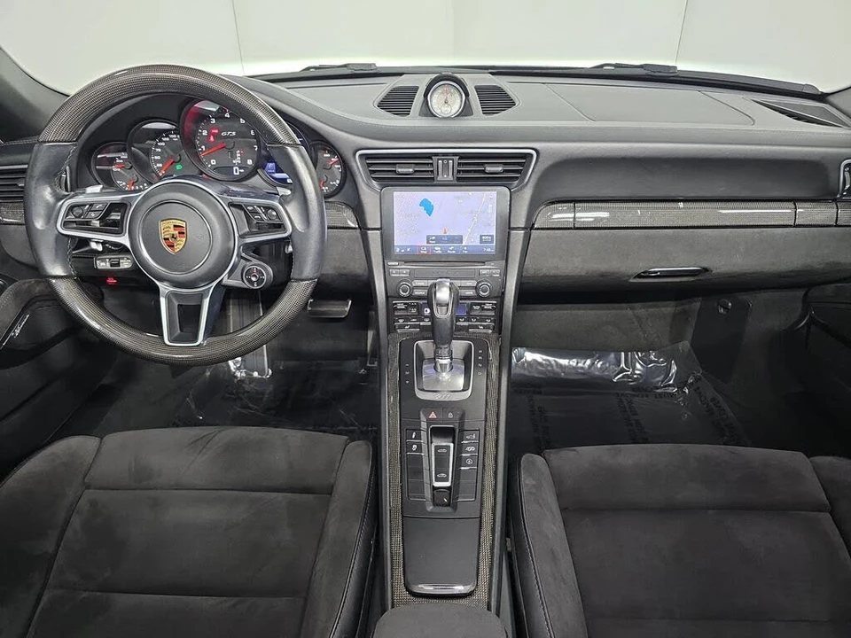 2019 Porsche 991 Targa 4 GTS - Image 13 of 31