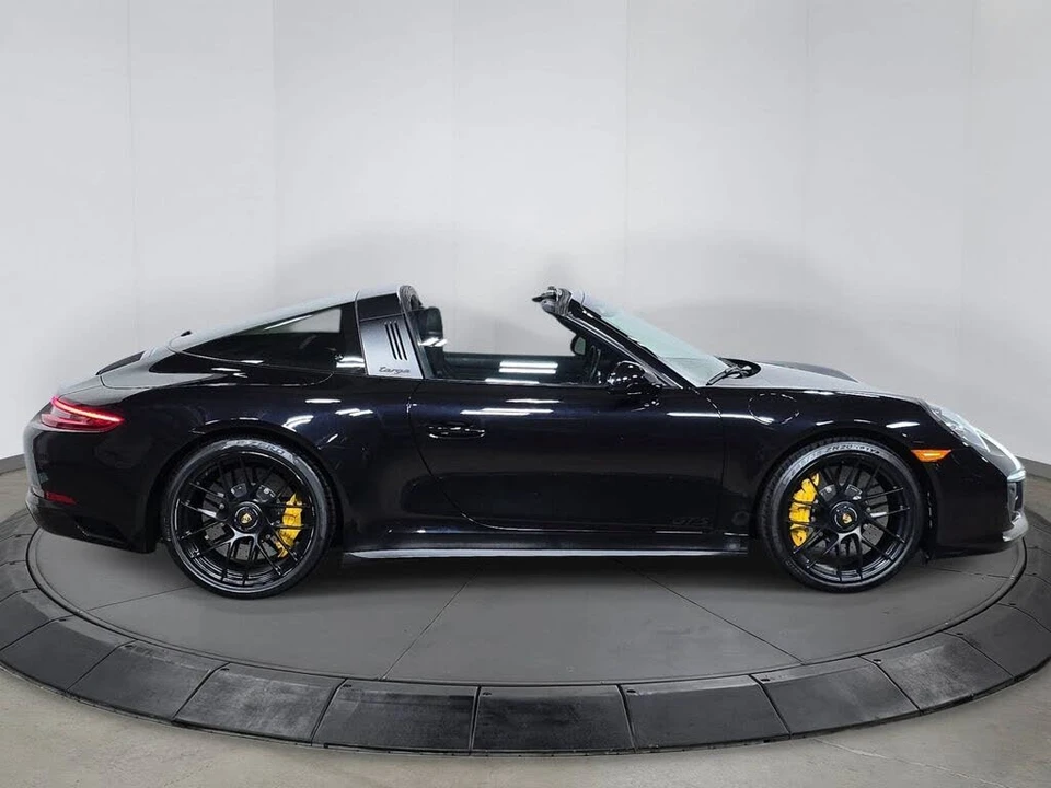 2019 Porsche 991 Targa 4 GTS - Image 8 of 31