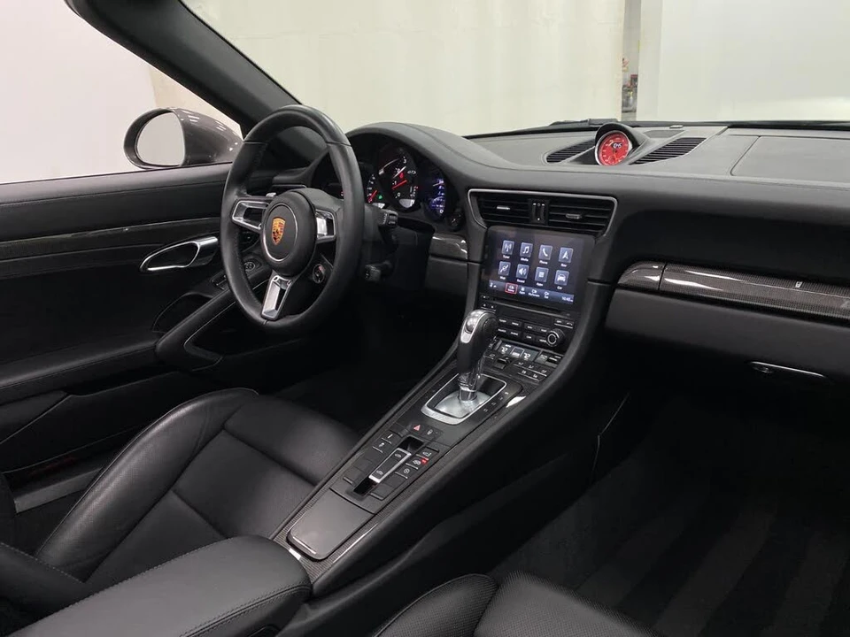 2019 Porsche 991 Targa 4 GTS - Image 18 of 29