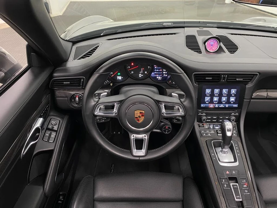 2019 Porsche 991 Targa 4 GTS - Image 15 of 29