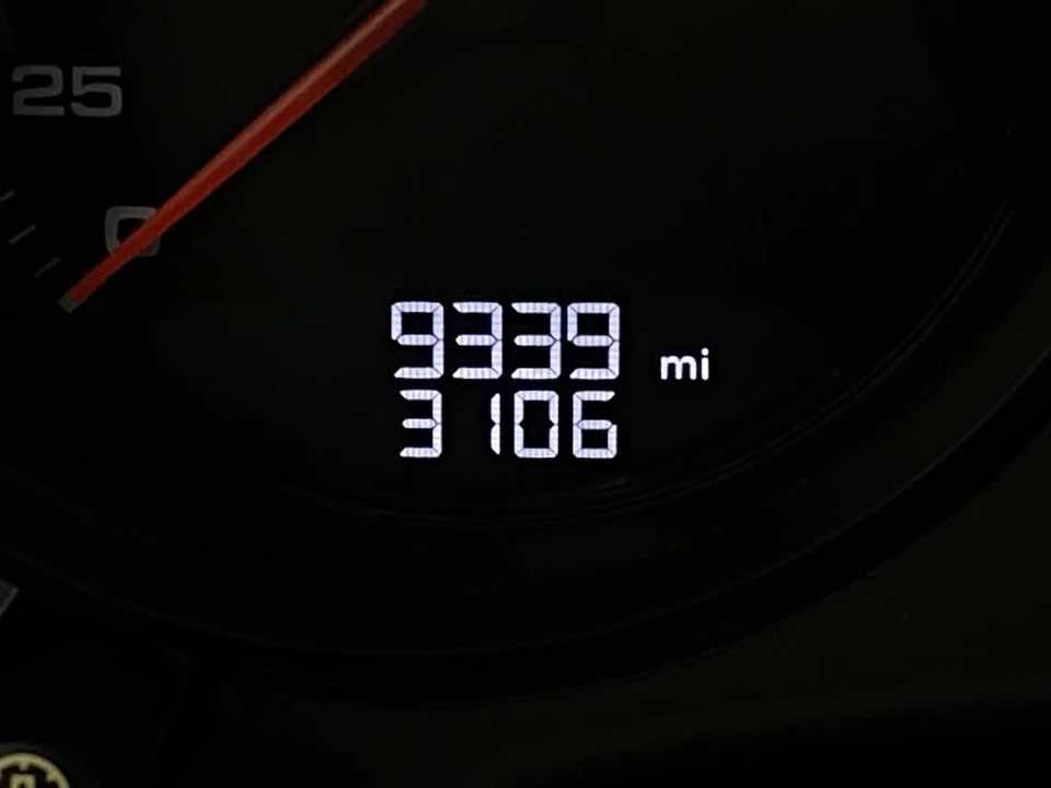 2019 Porsche 991 Targa 4 GTS - Image 17 of 29