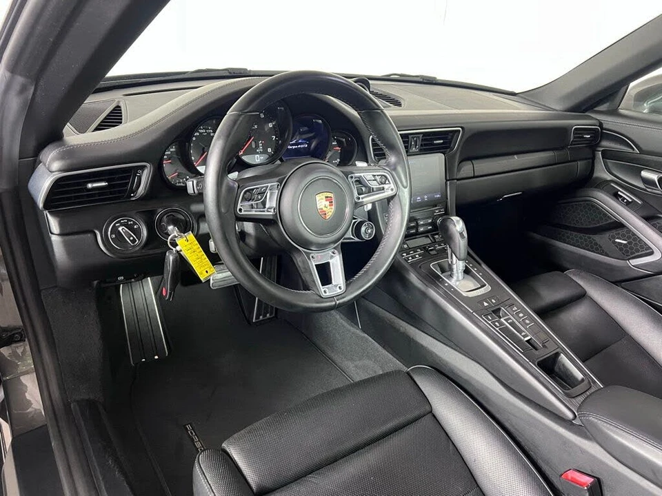 2019 Porsche 991 Targa 4 GTS - Image 4 of 6