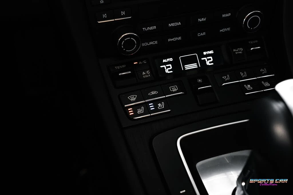 2019 Porsche 991 Targa 4 GTS - Image 19 of 31