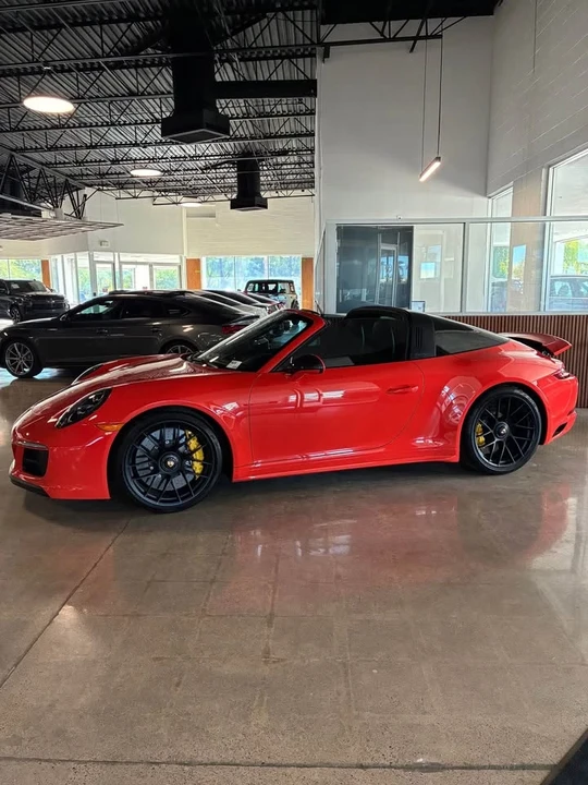 2019 Porsche 991 Targa 4 GTS - Image 3 of 10