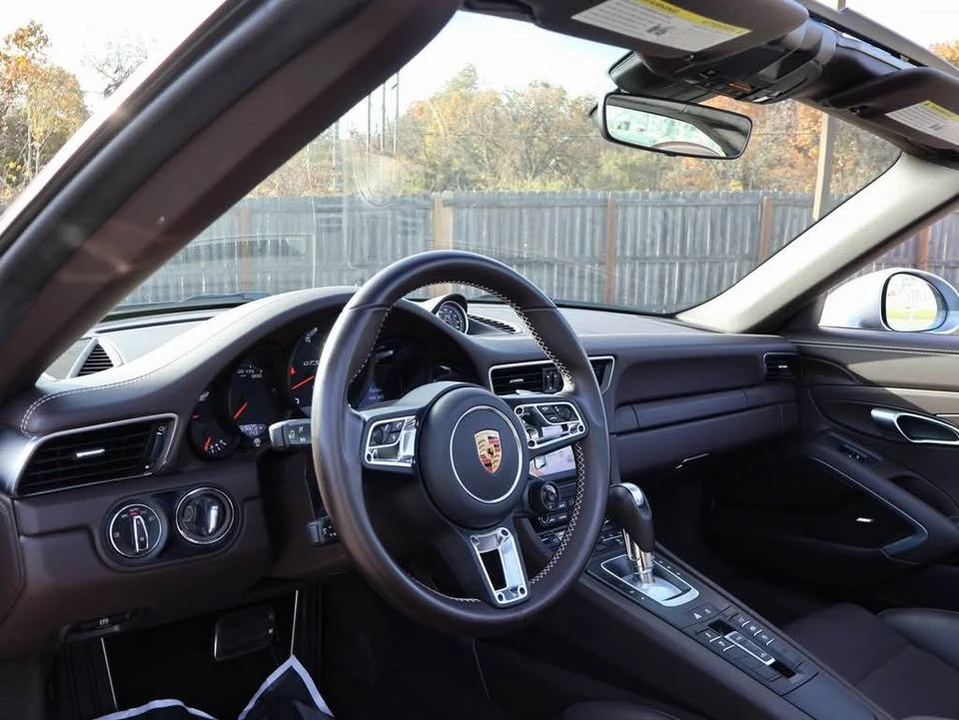 2019 Porsche 991 Targa 4 GTS - Image 9 of 14