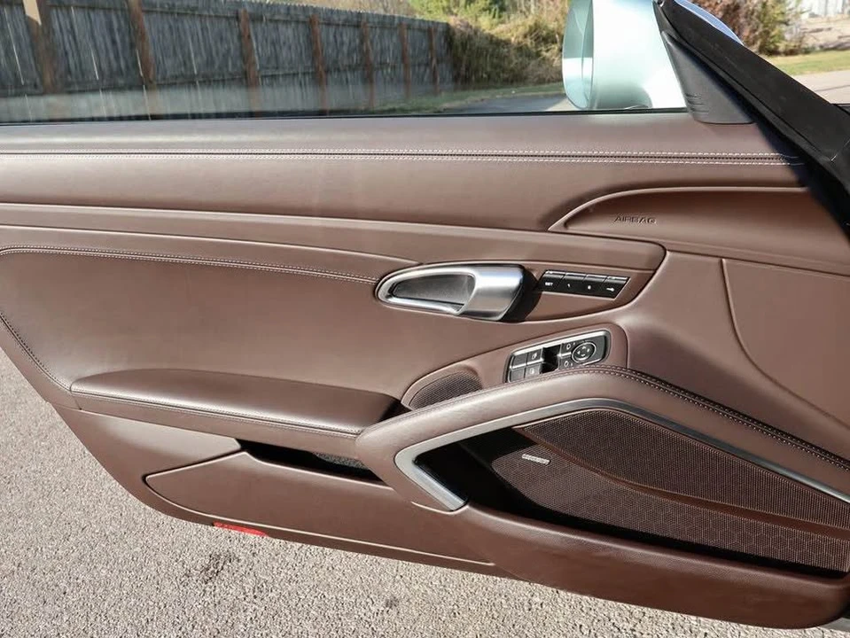 2019 Porsche 991 Targa 4 GTS - Image 13 of 14