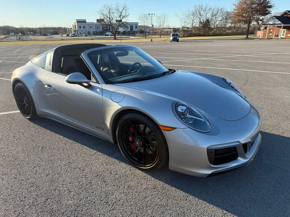 2019 Porsche 991 Targa 4 GTS - Image 5 of 19