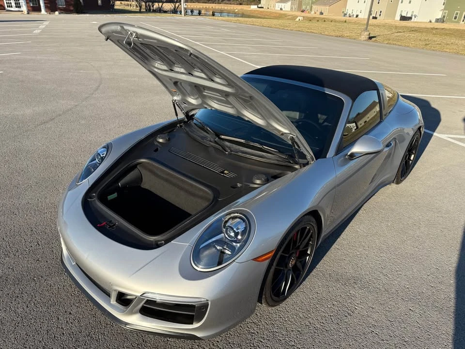2019 Porsche 991 Targa 4 GTS - Image 9 of 19