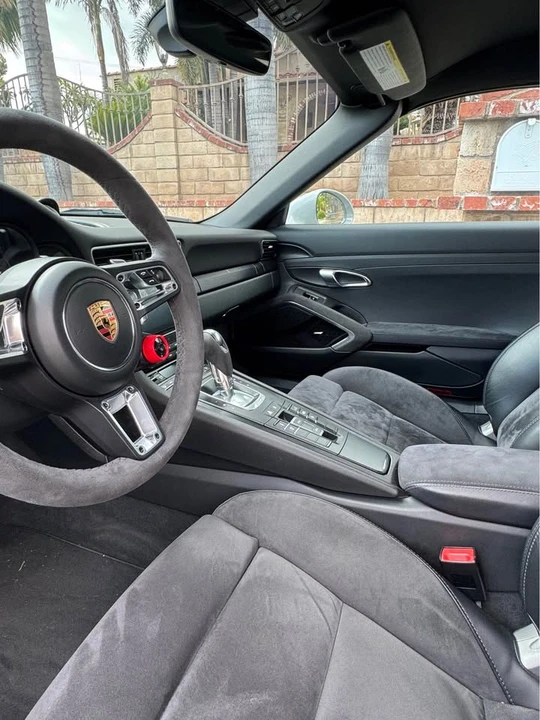 2019 Porsche 991 Targa 4 GTS - Image 10 of 13
