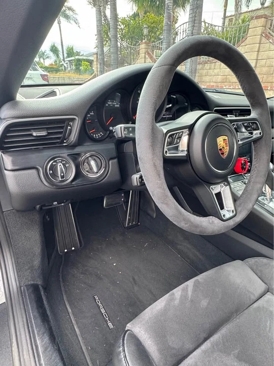 2019 Porsche 991 Targa 4 GTS - Image 8 of 13