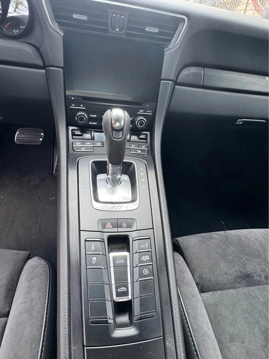 2019 Porsche 991 Targa 4 GTS - Image 11 of 13
