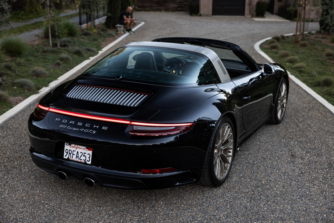 2019 Porsche 991 Targa 4 GTS - Image 11 of 31