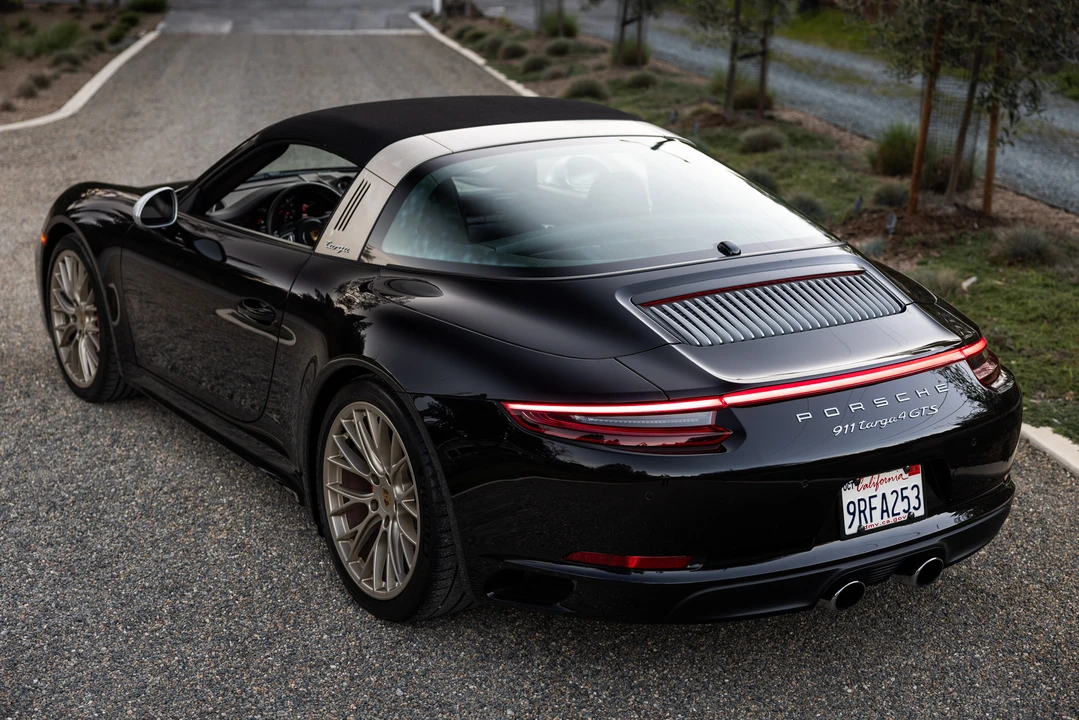 2019 Porsche 991 Targa 4 GTS - Image 17 of 31
