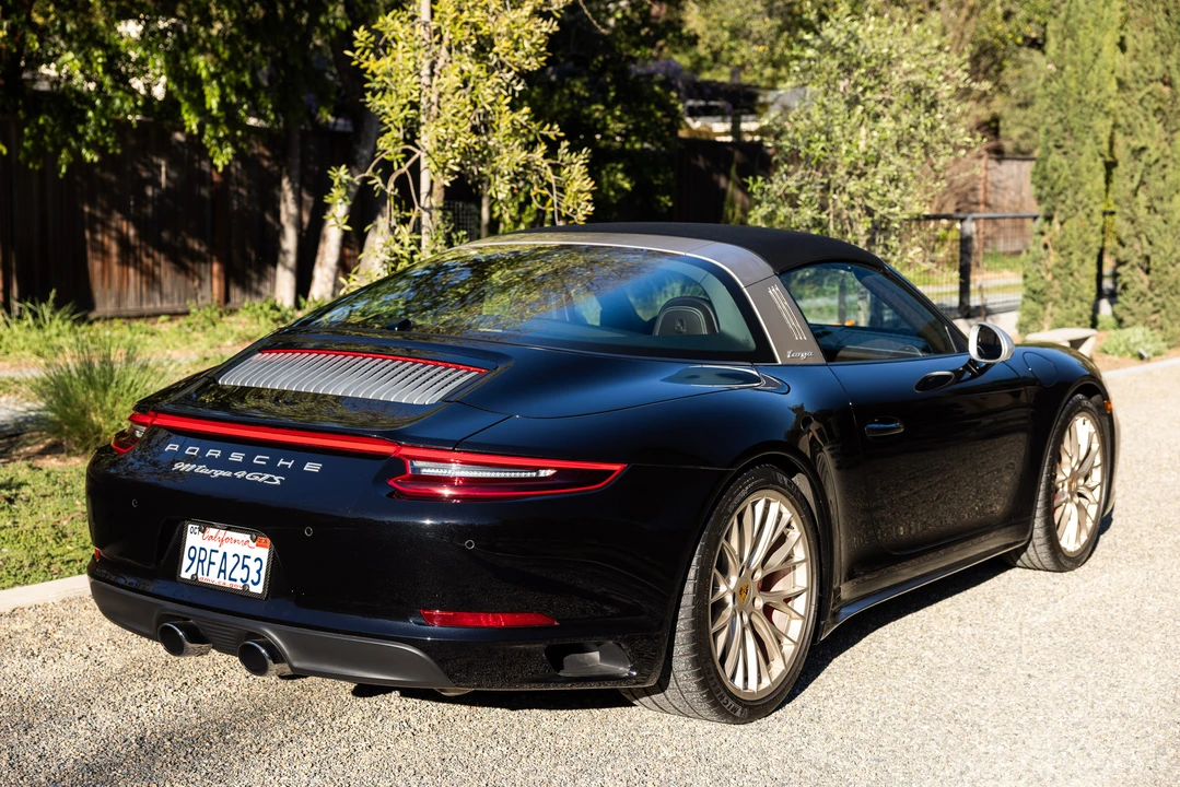 2019 Porsche 991 Targa 4 GTS - Image 27 of 31