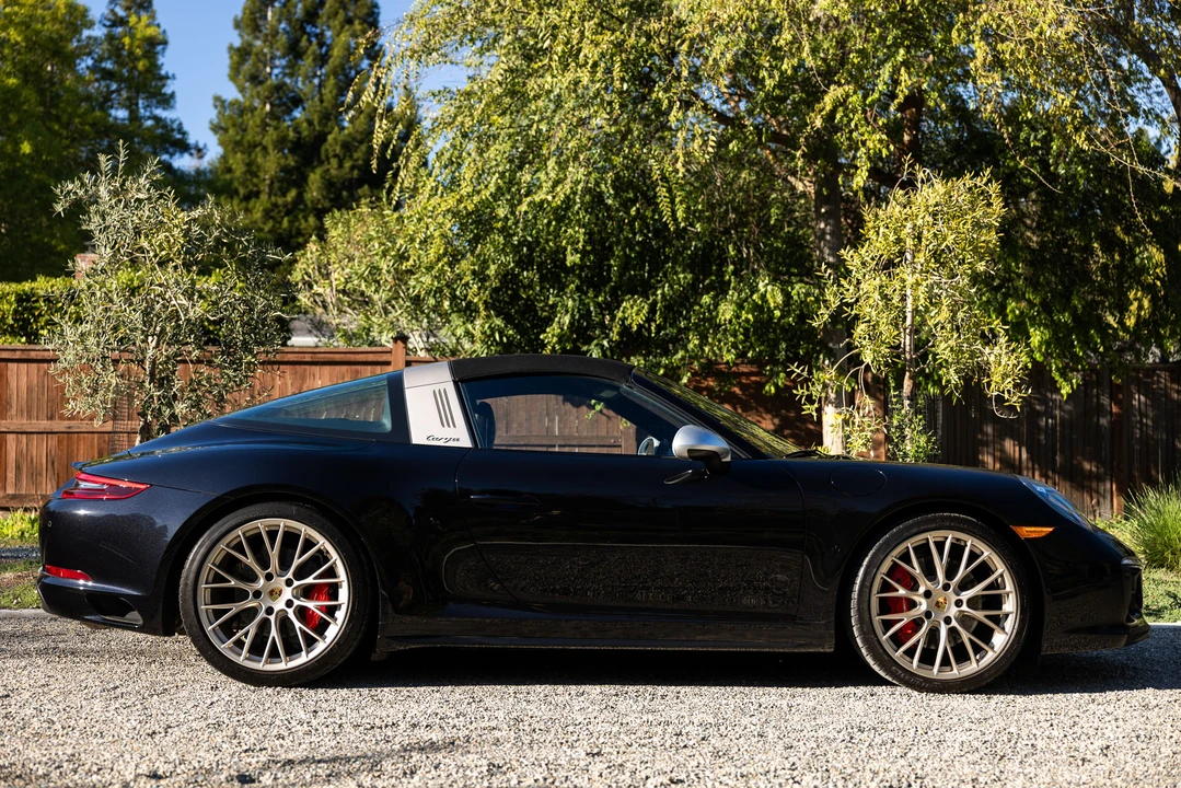 2019 Porsche 991 Targa 4 GTS - Image 26 of 31
