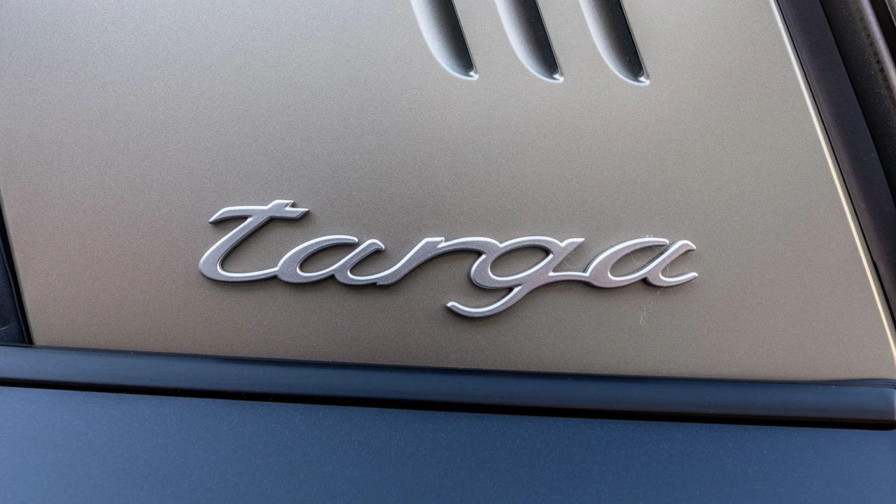 2019 Porsche 991 Targa 4 GTS - Image 21 of 31
