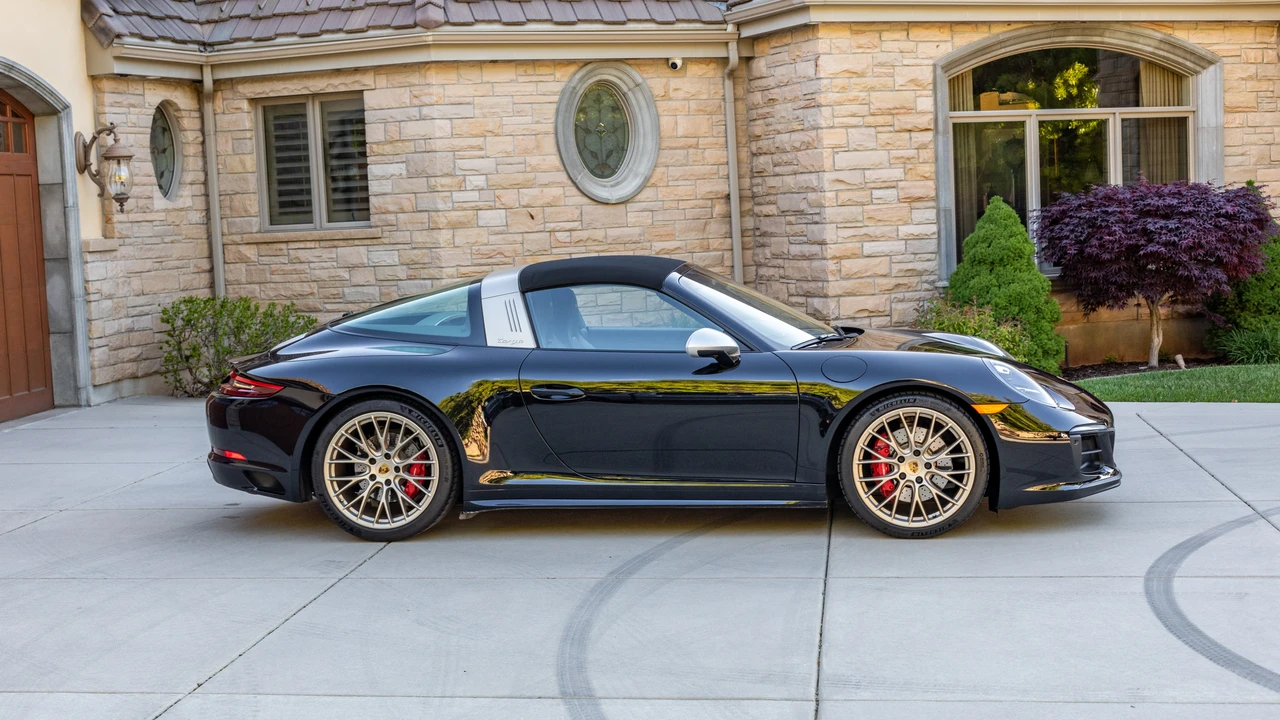 2019 Porsche 991 Targa 4 GTS - Image 4 of 31