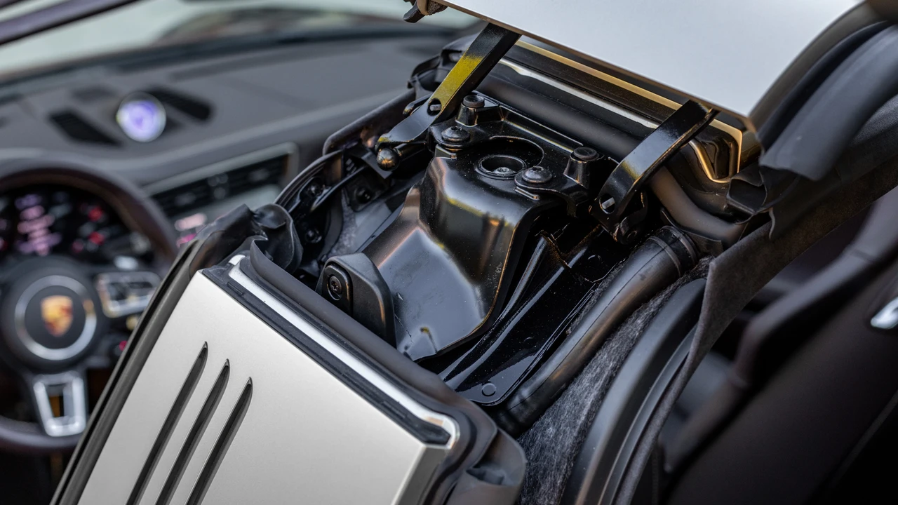 2019 Porsche 991 Targa 4 GTS - Image 25 of 31