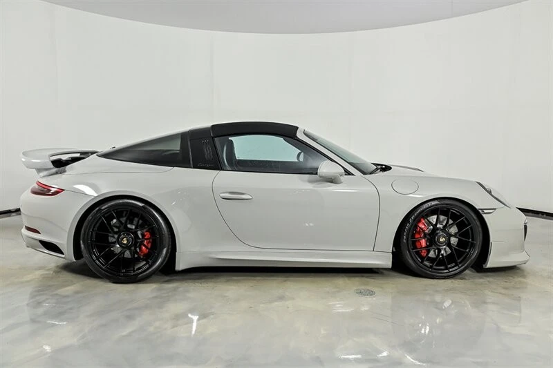 2019 Porsche 991 Targa 4 GTS - Image 11 of 29