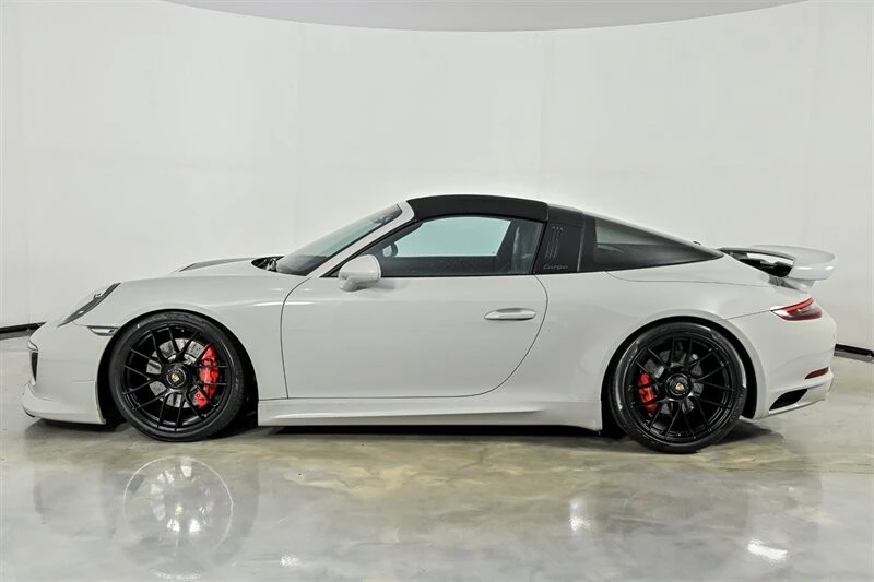 2019 Porsche 991 Targa 4 GTS - Image 12 of 29