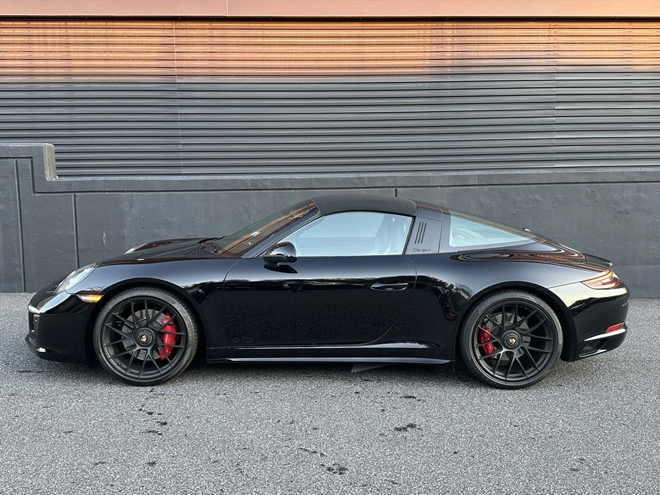2019 Porsche 991 Targa 4 GTS - Image 7 of 21