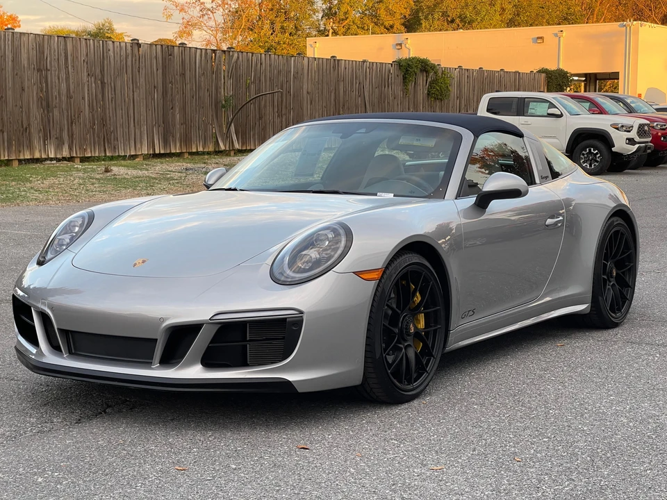 2019 Porsche 991 Targa 4 GTS - Image 10 of 31