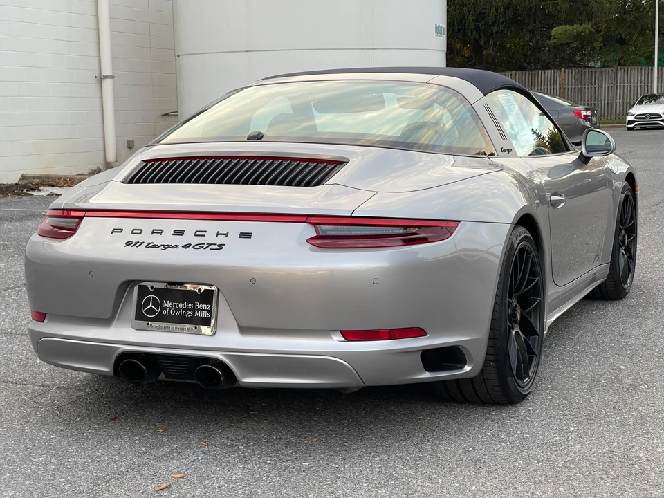 2019 Porsche 991 Targa 4 GTS - Image 27 of 31
