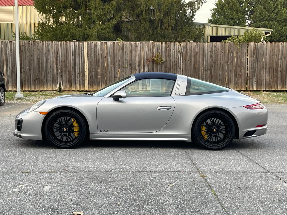 2019 Porsche 991 Targa 4 GTS - Image 18 of 31
