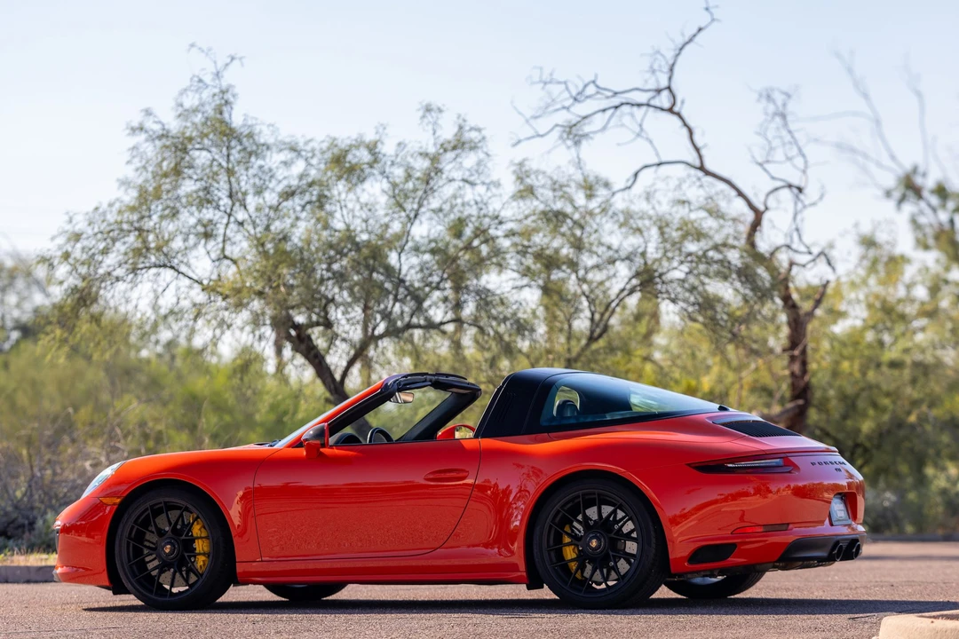 2019 Porsche 991 Targa 4 GTS - Image 20 of 31