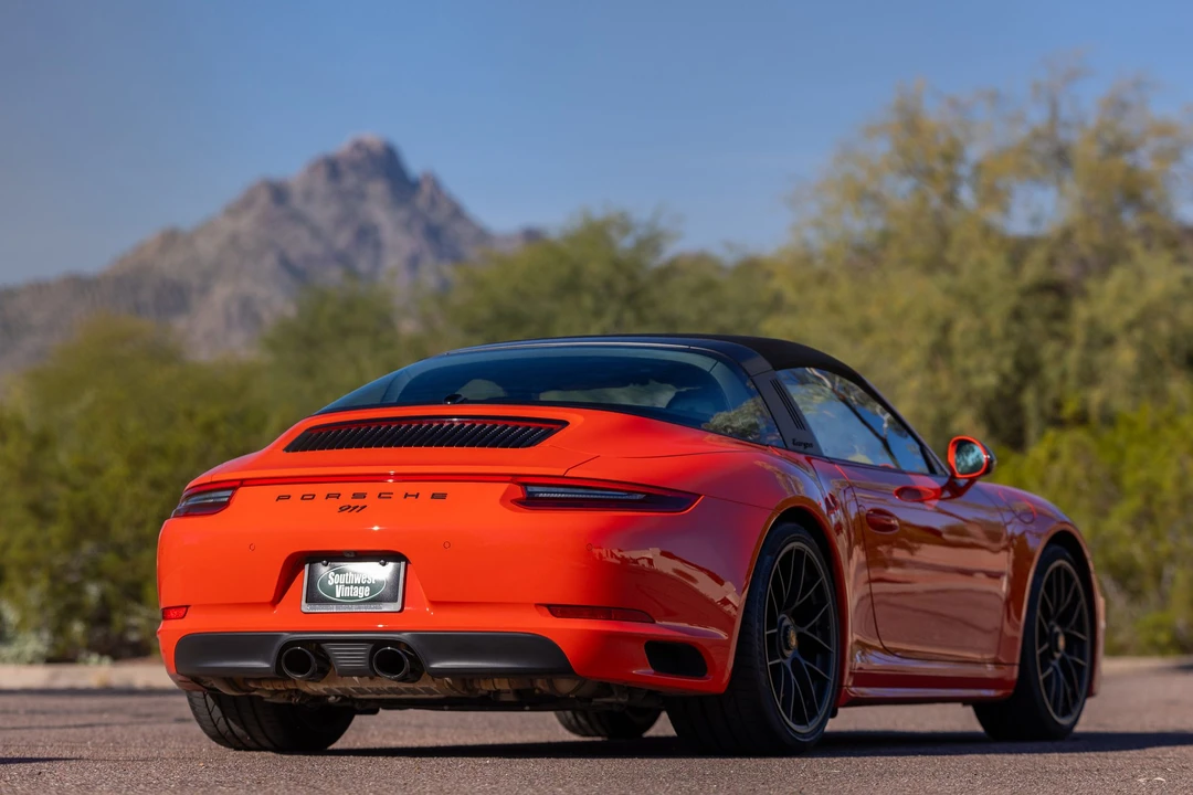 2019 Porsche 991 Targa 4 GTS - Image 27 of 31