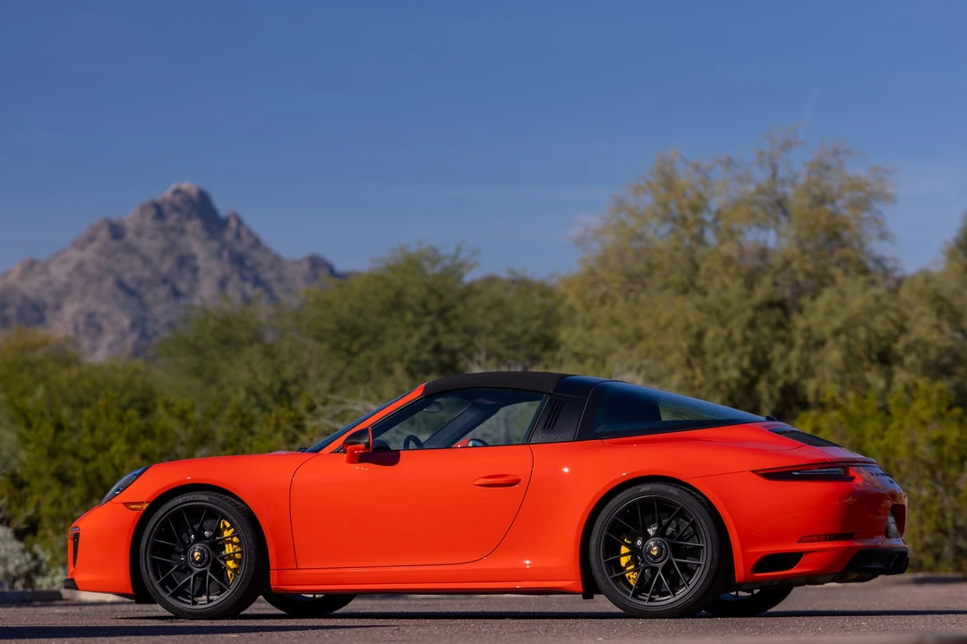 2019 Porsche 991 Targa 4 GTS - Image 21 of 31
