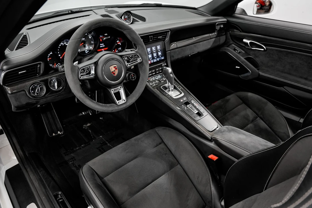 2019 Porsche 991 Targa 4 GTS - Image 10 of 31