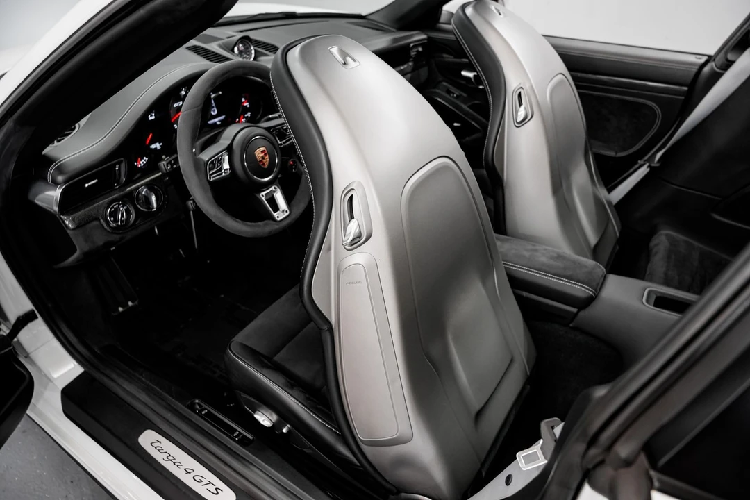 2019 Porsche 991 Targa 4 GTS - Image 22 of 31