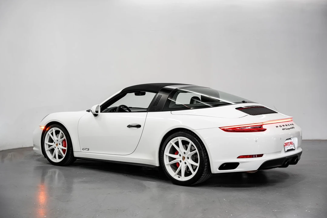 2019 Porsche 991 Targa 4 GTS - Image 9 of 31
