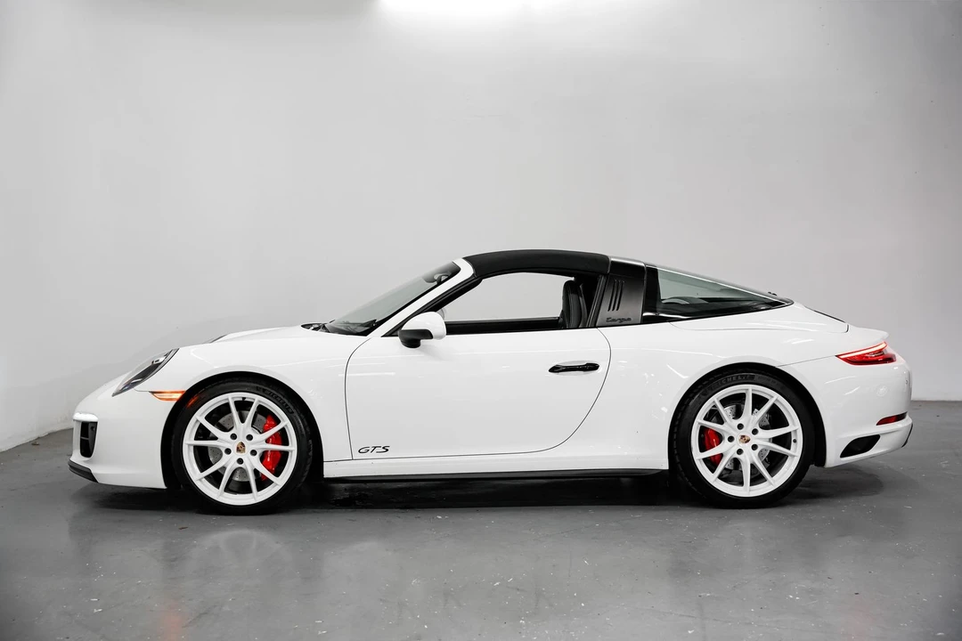 2019 Porsche 991 Targa 4 GTS - Image 8 of 31