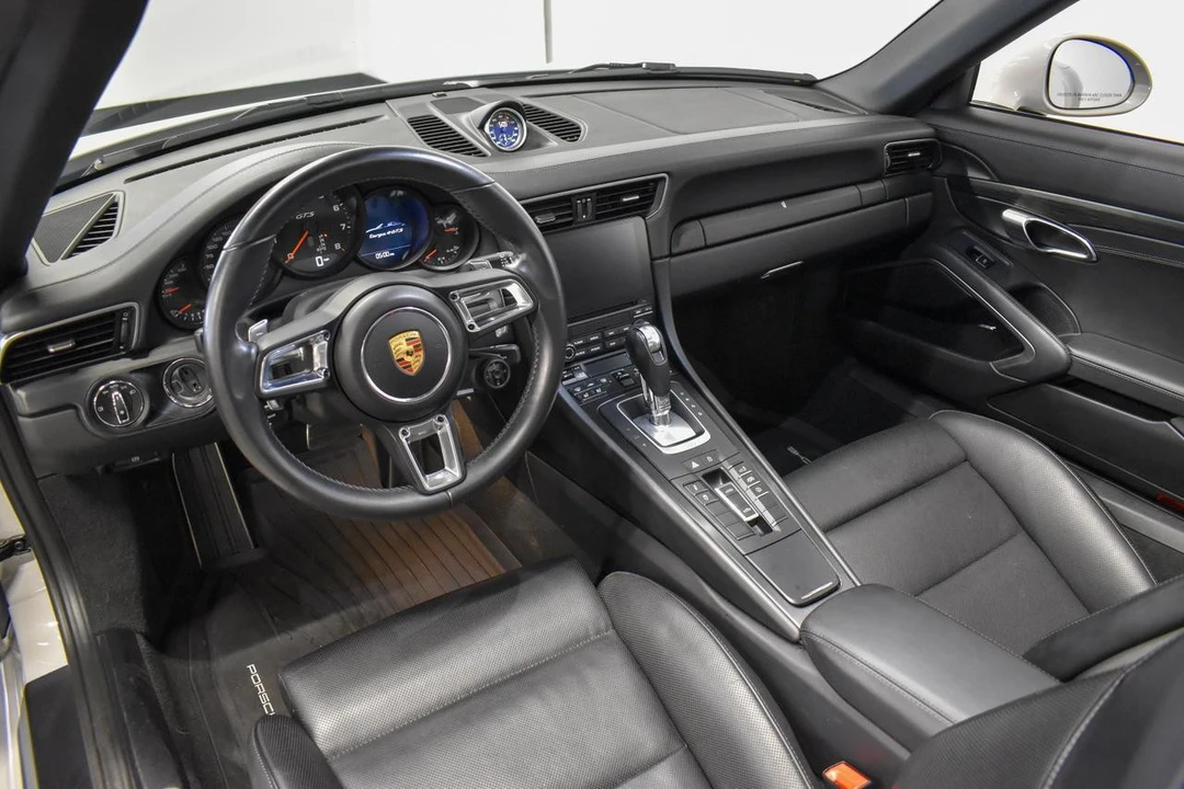 2019 Porsche 991 Targa 4 GTS - Image 3 of 21