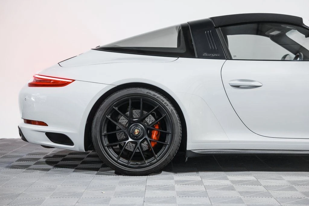 2019 Porsche 991 Targa 4 GTS - Image 2 of 21