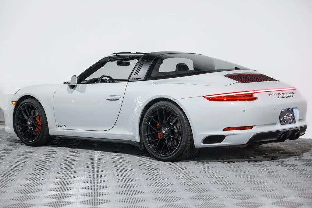 2019 Porsche 991 Targa 4 GTS - Image 14 of 21