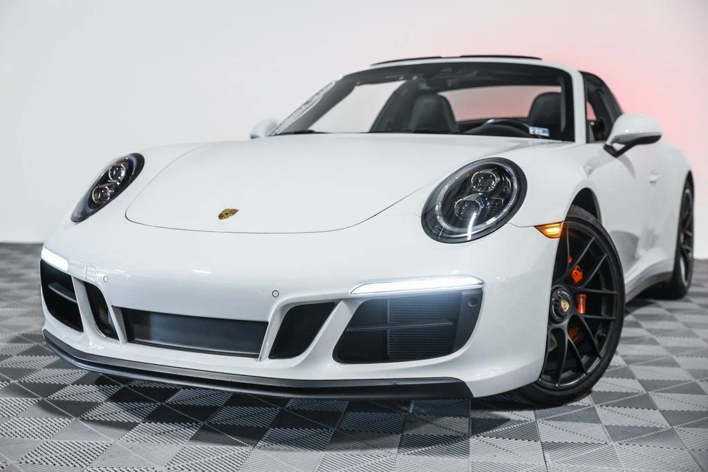 2019 Porsche 991 Targa 4 GTS - Image 9 of 21