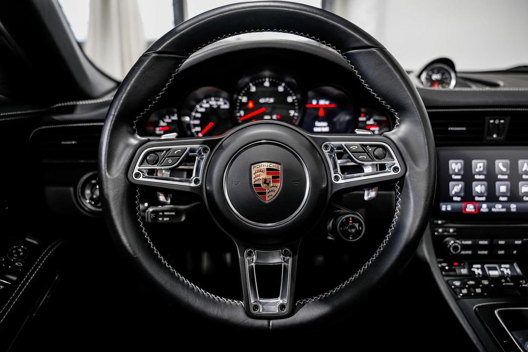2019 Porsche 991 Targa 4 GTS - Image 10 of 12