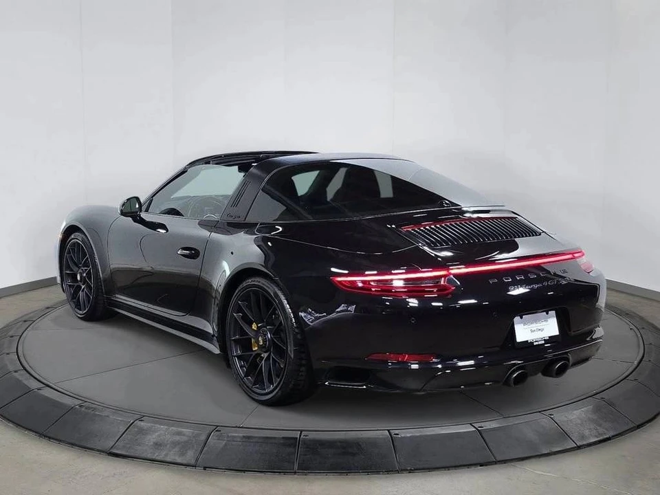 2019 Porsche 991 Targa 4 GTS - Image 3 of 5