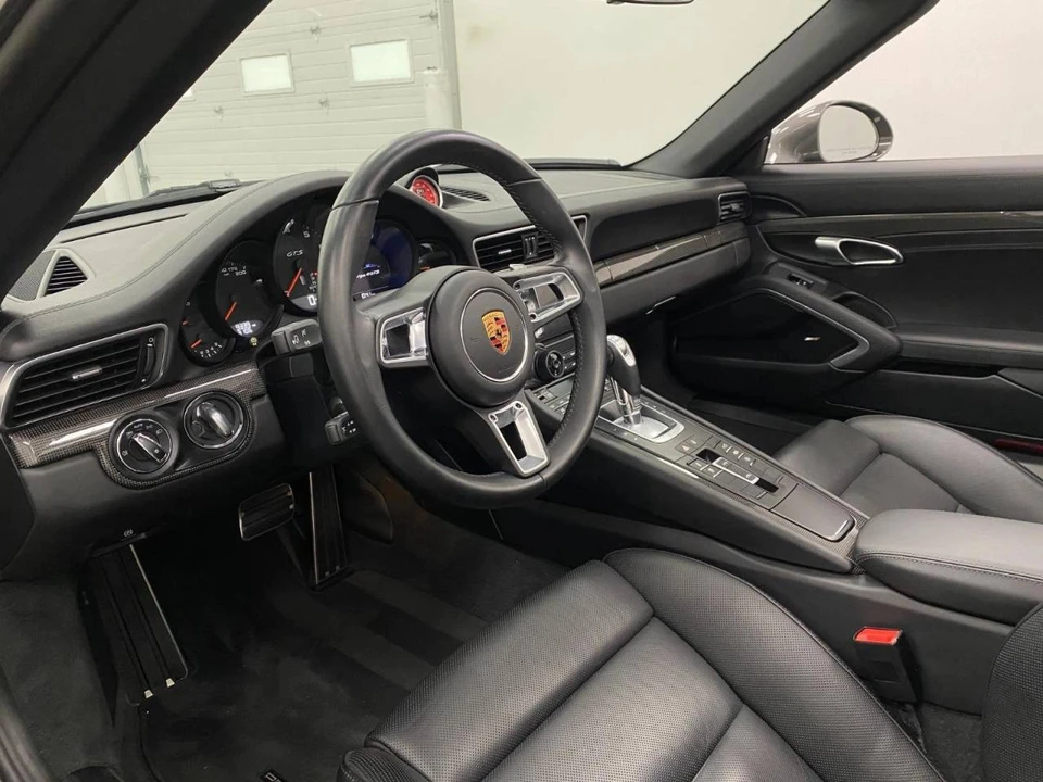 2019 Porsche 991 Targa 4 GTS - Image 4 of 5