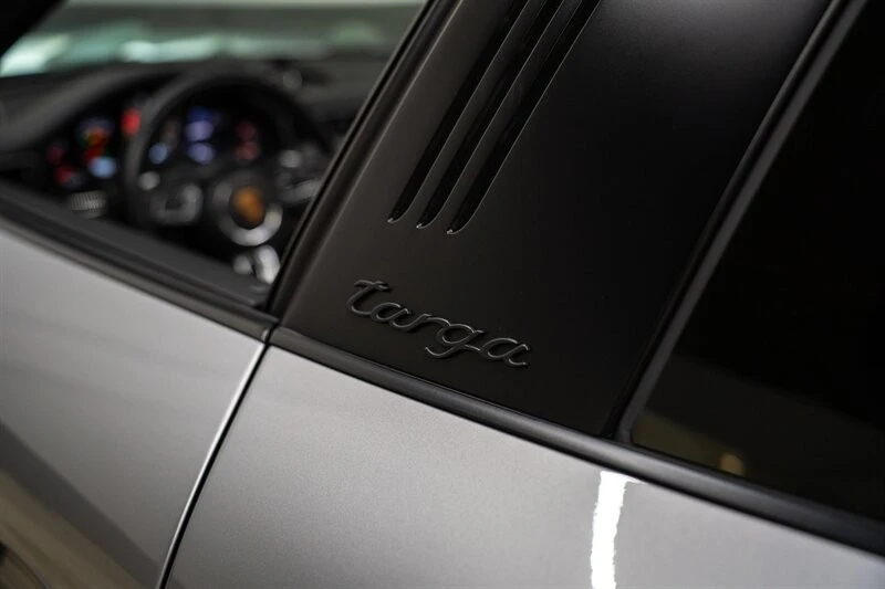 2019 Porsche 991 Targa 4 GTS - Image 20 of 21