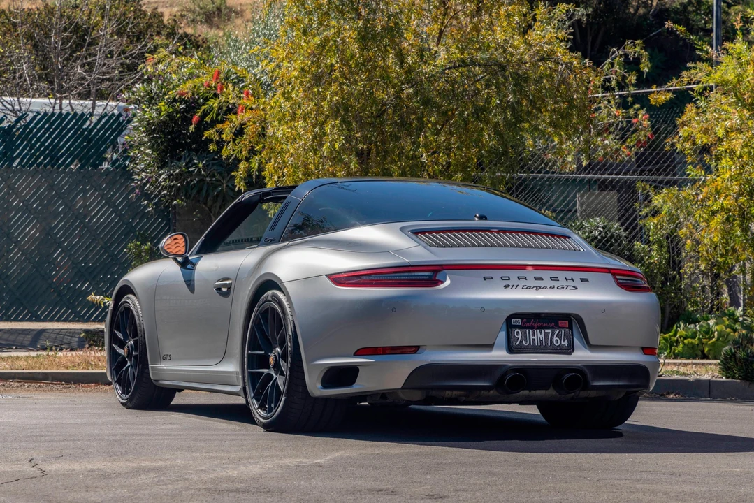 2019 Porsche 991 Targa 4 GTS - Image 16 of 31