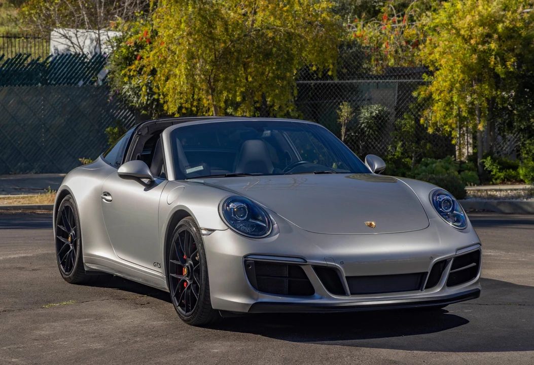 2019 Porsche 991 Targa 4 GTS - Image 17 of 31