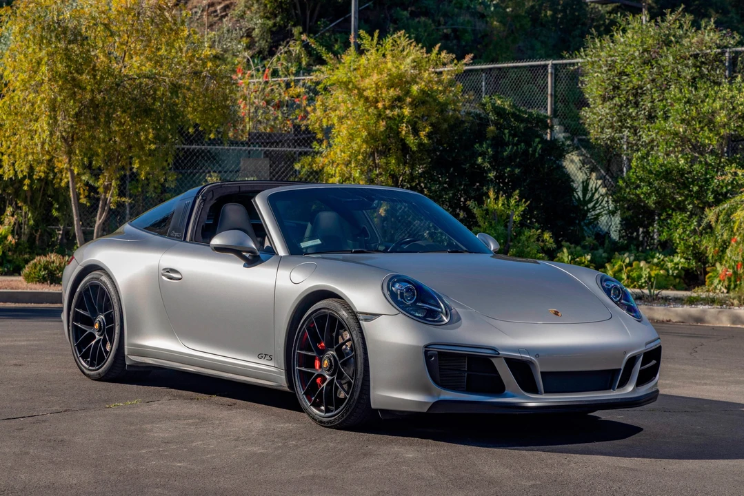 2019 Porsche 991 Targa 4 GTS - Image 19 of 31