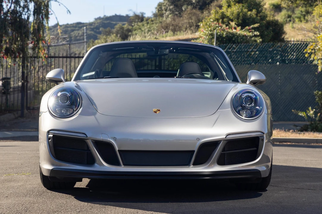 2019 Porsche 991 Targa 4 GTS - Image 3 of 31