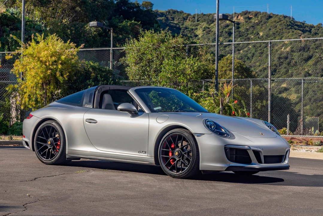 2019 Porsche 991 Targa 4 GTS - Image 22 of 31